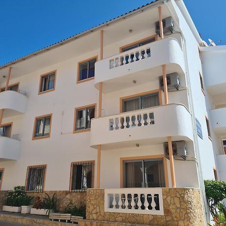 Apartamentos Cabrita Olhos de Agua  Exterior foto
