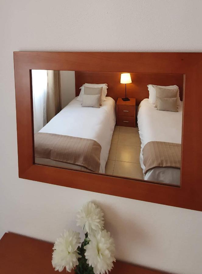 Apartamentos Cabrita Olhos de Agua  Exterior foto